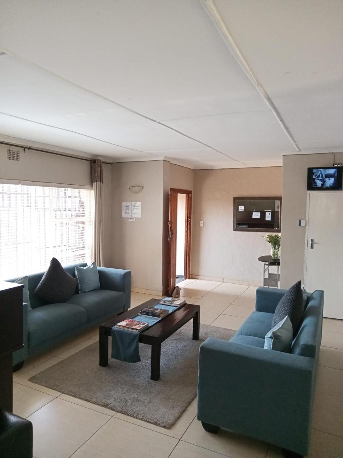 African Kingdom Guest House Boksburg Kültér fotó